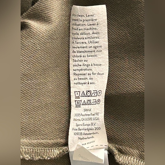 SPANX Olive SPANX stretch twill utility dress with buttons and pockets - Picture 11 of 13